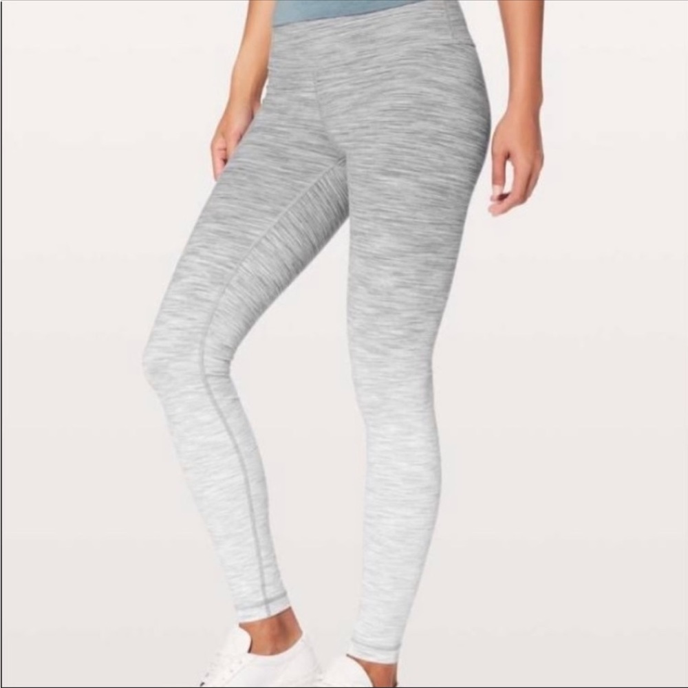 Lulu Lemon Grey Heathered Wunder Under Leggings 28’